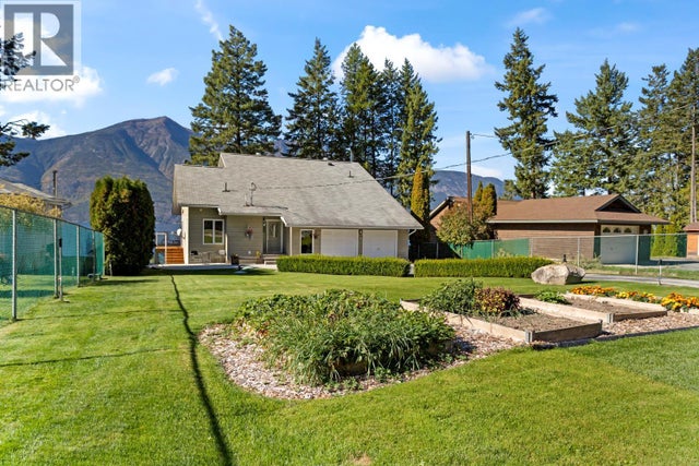 12531 Lewis Bay Road, Boswell