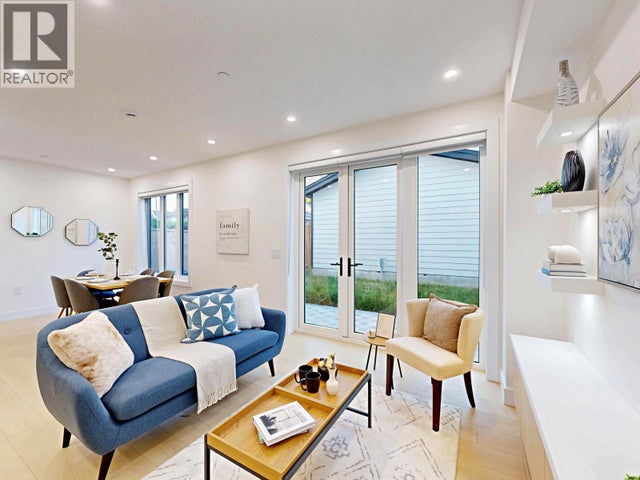 2 3425 Archimedes Street, Vancouver