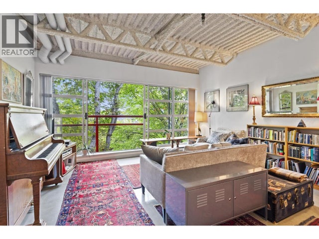 424 350 E 2nd Avenue, Vancouver