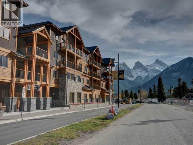 306, 808 Spring Creek Drive, Canmore