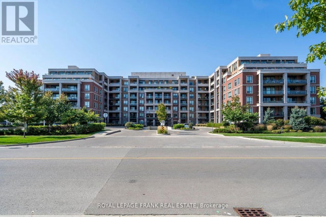 712 - 25 Baker Hill Boulevard, Whitchurch-Stouffville (stouffville)