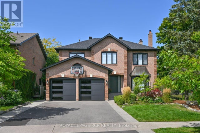 26 Christie Drive, Brampton (snelgrove)
