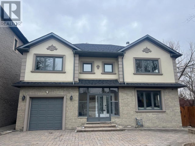 253 Lakeland Crescent, Richmond Hill (oak Ridges Lake Wilcox)