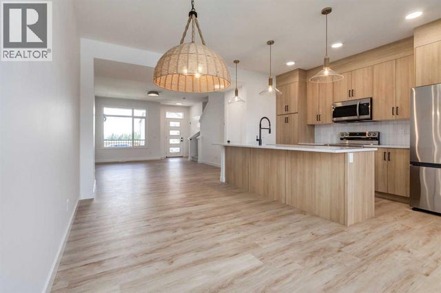 403 Clydesdale Avenue, Cochrane