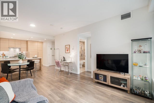 305 308 Morrissey Road, Port Moody