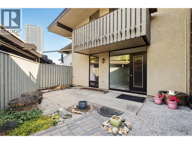 353 Boyce Crescent Unit# 14, Kelowna