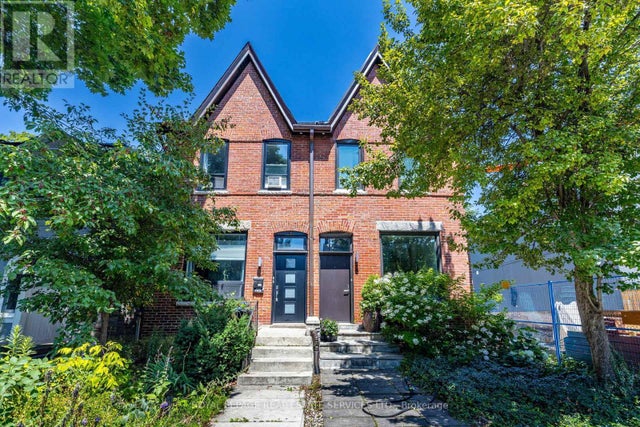10 Follis Avenue, Toronto (annex)