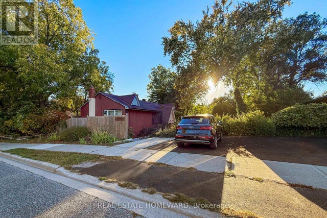 1150 Kipling Avenue, Toronto (islington-City Centre West)