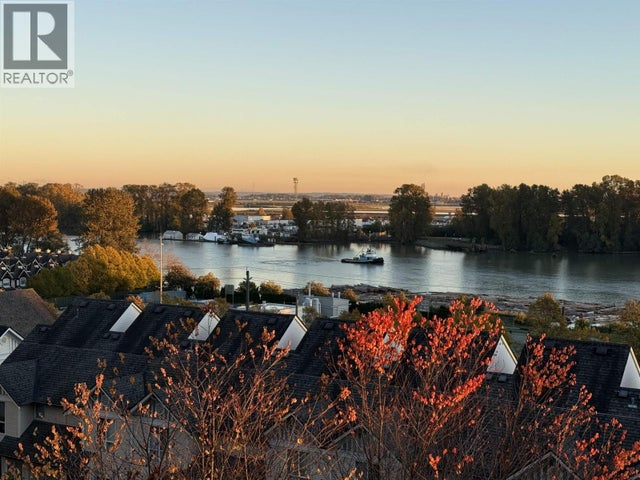 705 2733 Chandlery Place, Vancouver