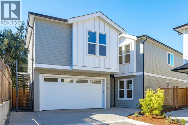 658 Wisteria Ridge, Langford