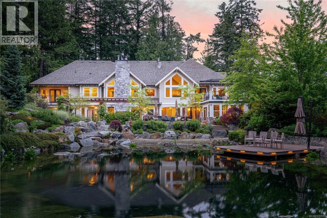 441 Glendower Rd, Saanich