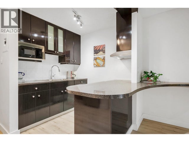 904 2012 Fullerton Avenue, North Vancouver