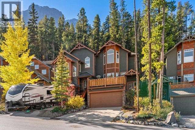1073 Wilson Way, Canmore