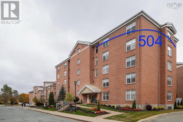 504 50 Waterfront Drive, Bedford