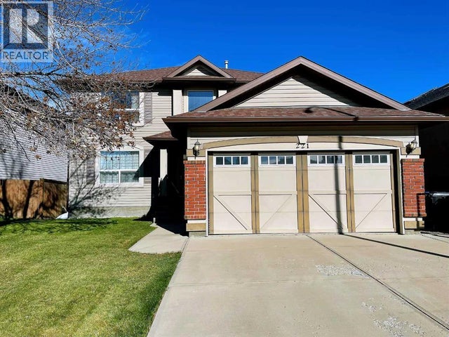221 Coulee Creek Manor, Lethbridge