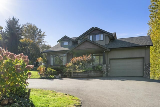 2 4615 232 Street, Langley
