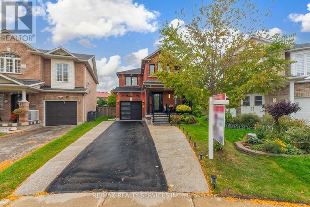 14 Redfinch Way, Brampton (fletcher's Meadow)