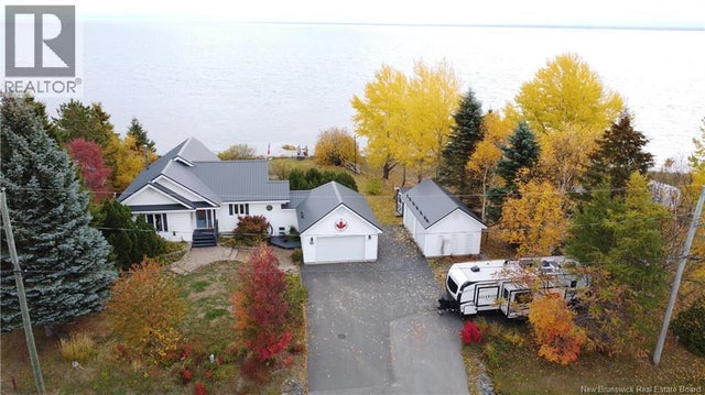 425 De La Baie, Nigadoo