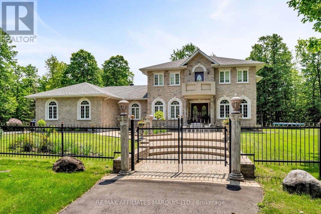 16935 Beaver Dam Drive, South Stormont