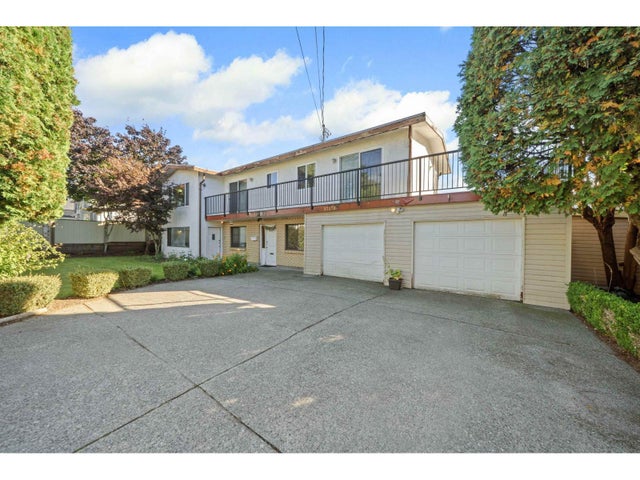 12178 97 Avenue, Surrey