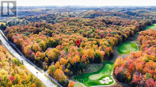 14038 Bayview Avenue, Aurora (aurora Estates)