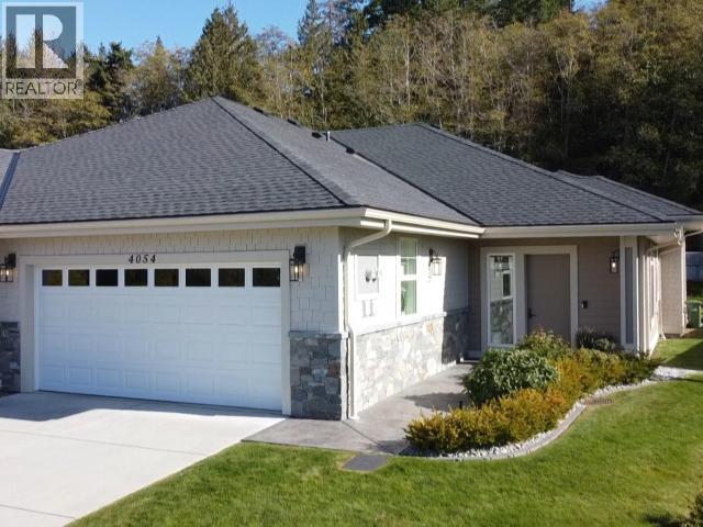 4054 Saturna Ave, Powell River