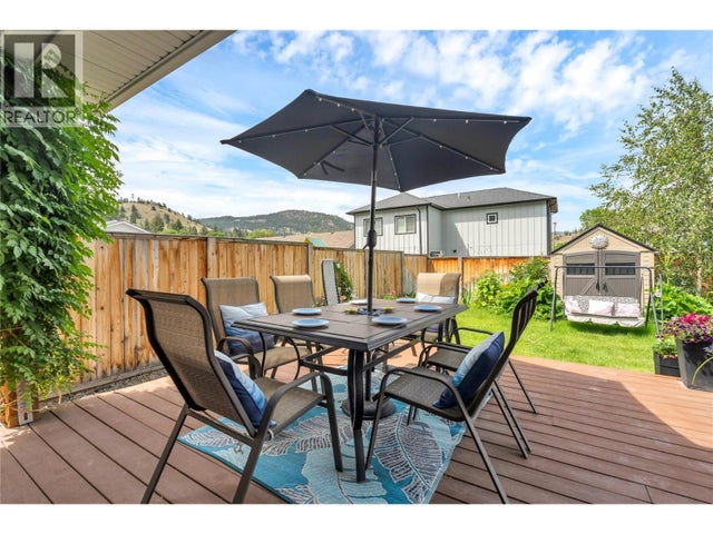 11418 Adams Avenue, Summerland