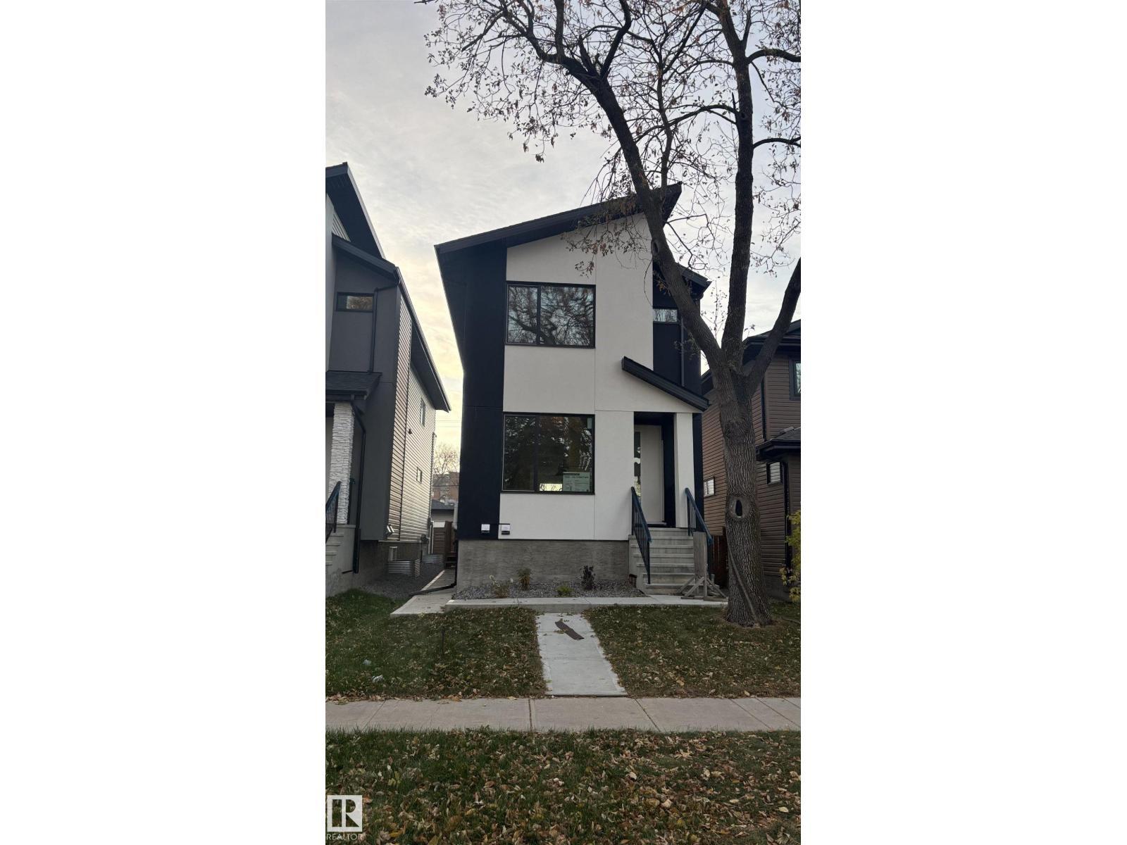 11140 126 St E Nw, Edmonton