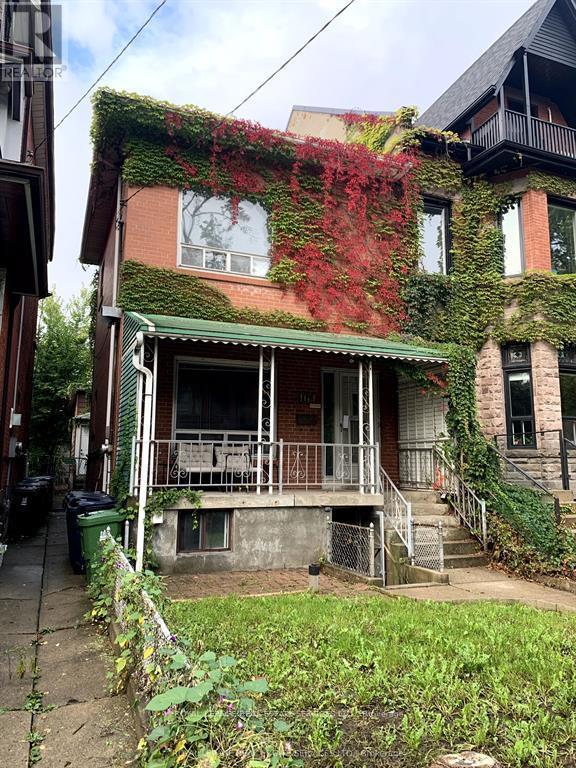 464 Euclid Avenue, Toronto (palmerston-Little Italy)