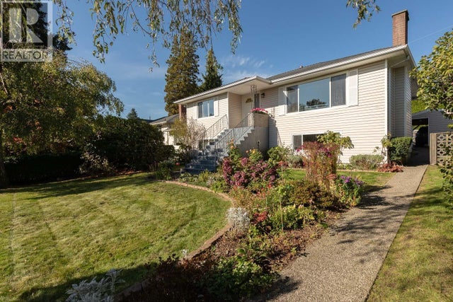6465 Dawson Street, Burnaby