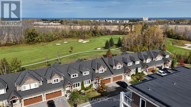 8 Spooner Crescent, Collingwood