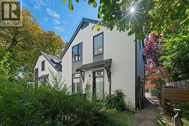 4921 Larch Street, Vancouver