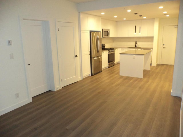 305 20052 83a Street, Langley