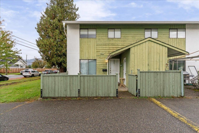 1 9342 Hazel Street|chilliwack Proper East, Chilliwack