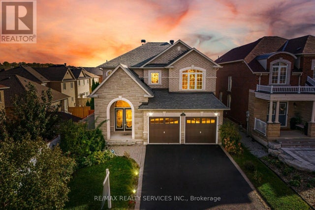 71 Ivy Glen Drive, Vaughan (patterson)