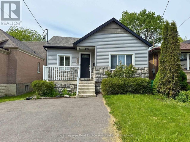 1034 Meredith Avenue, Mississauga (lakeview)