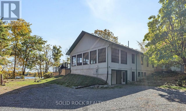 398 Coons Road, Rideau Lakes