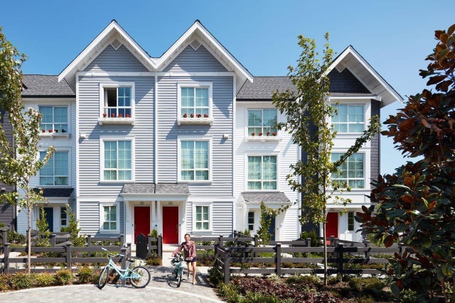 9 2838 Livingstone Avenue, Abbotsford