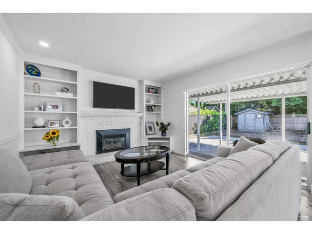 13330 59b Avenue, Surrey