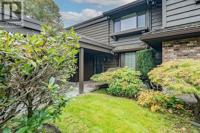 54 8111 Saunders Road, Richmond