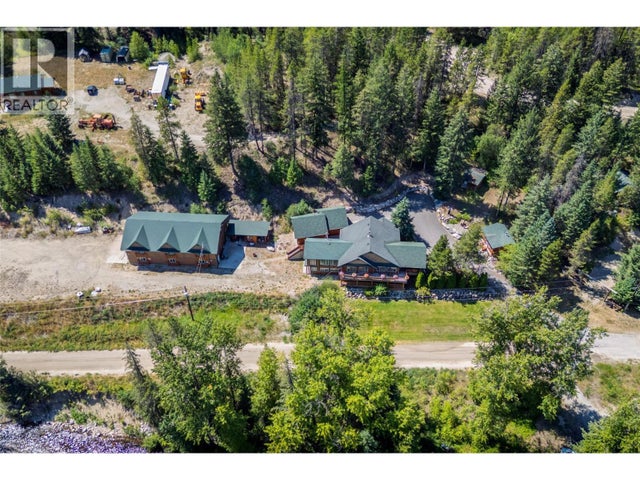 95 & 105 Dale Avenue, Carmi