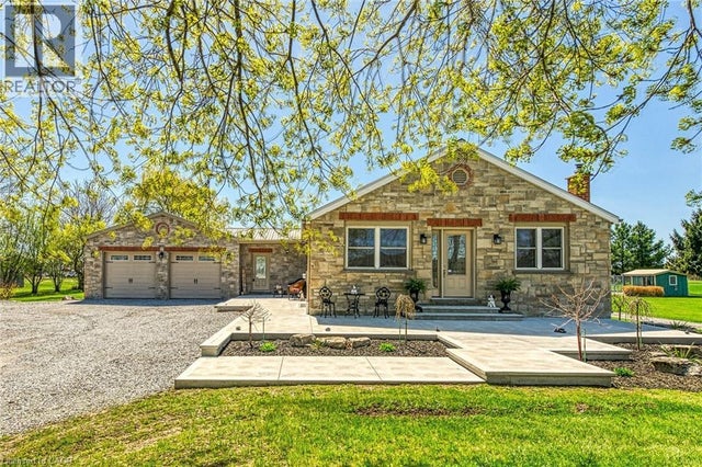 1866 Thompson Road E, Waterford