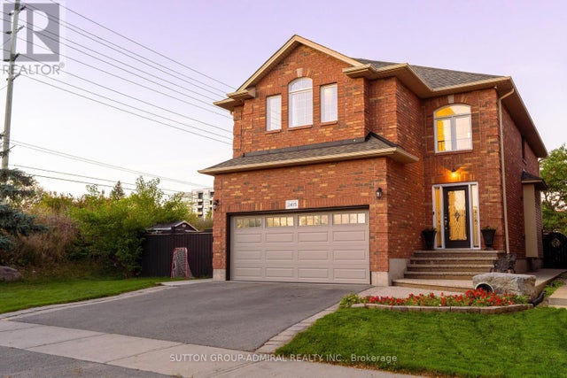 2415 Valley Heights Crescent, Oakville (ro River Oaks)