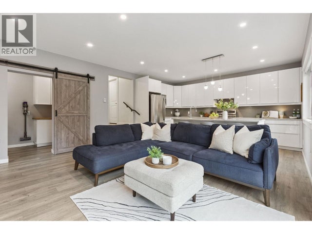 4137 Yale Street, Burnaby