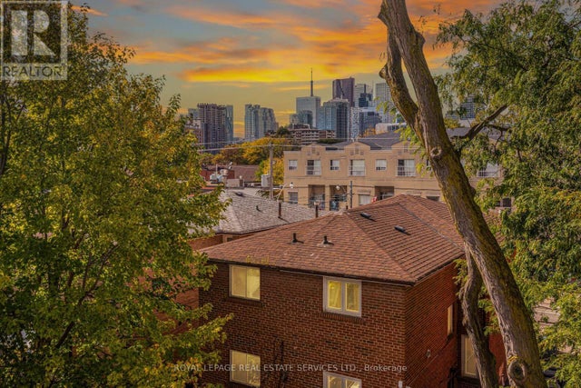 64 Arnold Avenue, Toronto (regent Park)