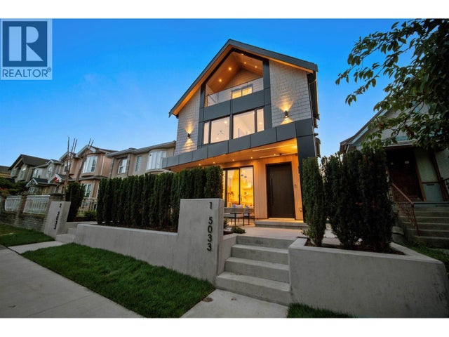 1 5033 Prince Albert Street, Vancouver