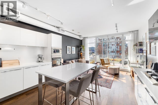 518 108 E 1st Avenue, Vancouver