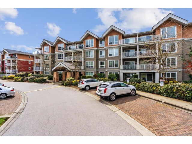 403 6440 194 Street, Surrey