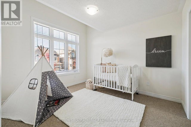 15 John Smith Street, East Gwillimbury (holland Landing)