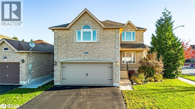 63 Wismer Avenue, Barrie